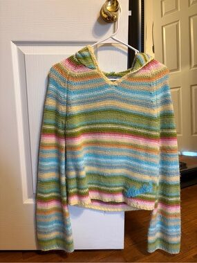 Mudd V-Neck Hooded Sweater in Pastel Stripe Colors